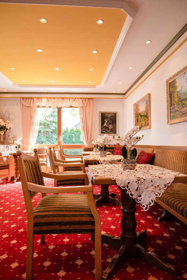 Hotel St. Georg บาดไรเฮนฮัล ภายนอก รูปภาพ