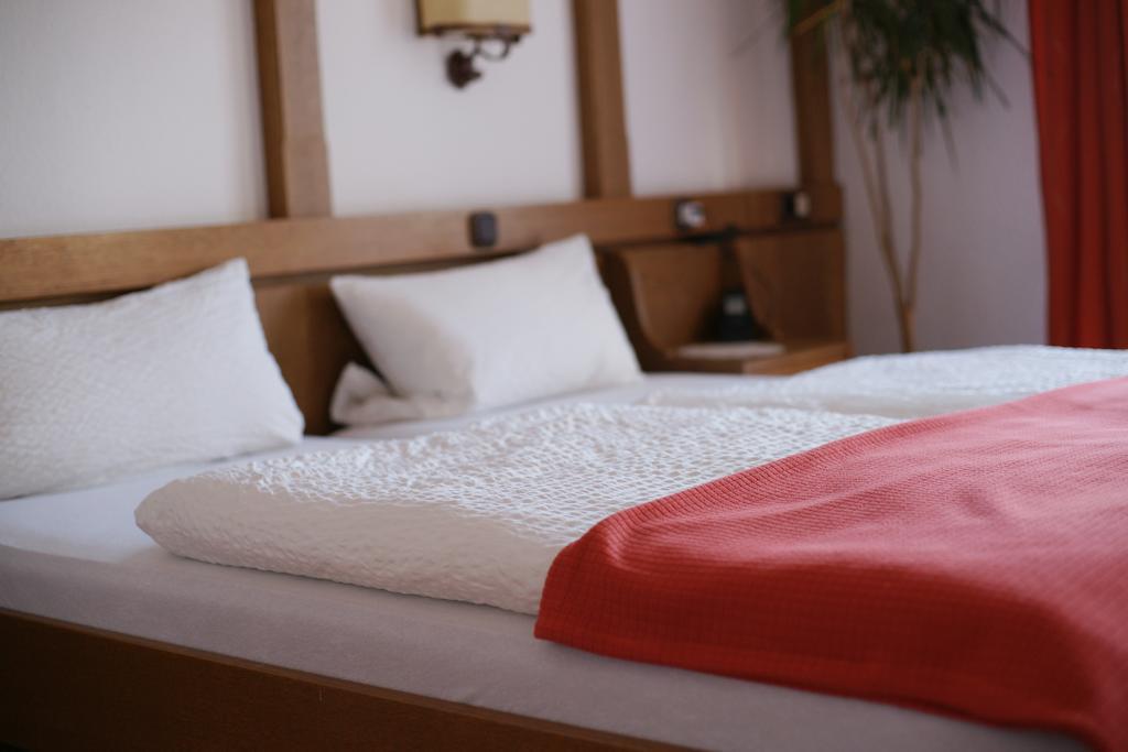 Hotel St. Georg บาดไรเฮนฮัล ภายนอก รูปภาพ