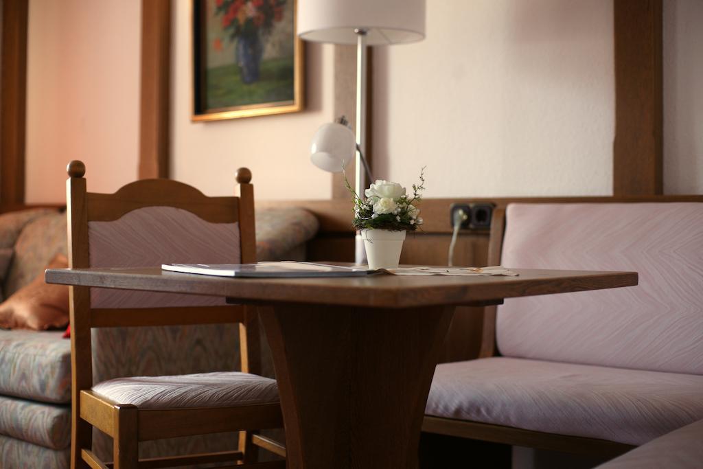 Hotel St. Georg บาดไรเฮนฮัล ภายนอก รูปภาพ