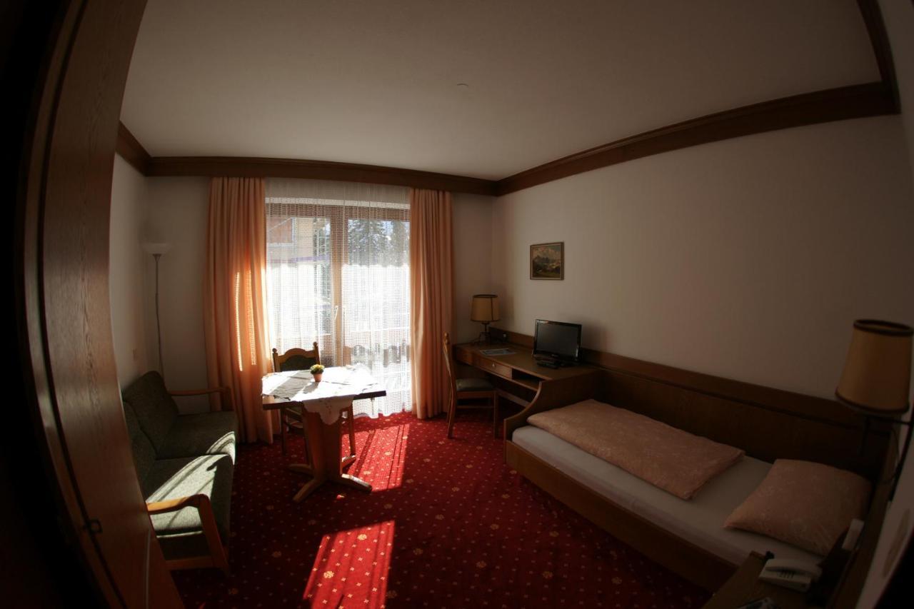 Hotel St. Georg บาดไรเฮนฮัล ภายนอก รูปภาพ
